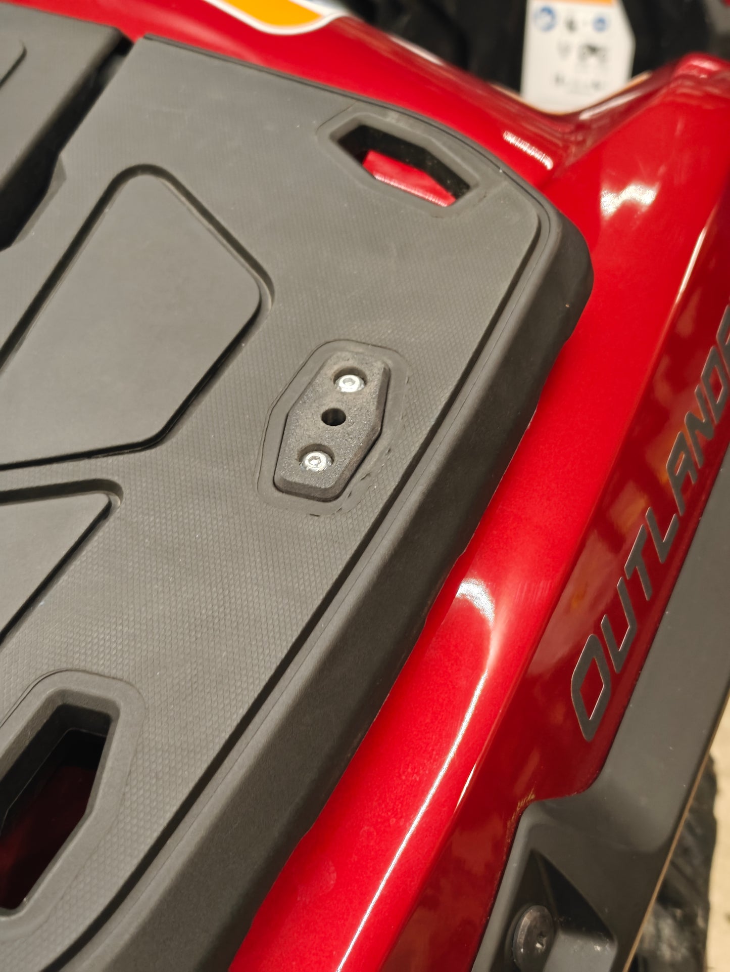 Can-Am Outlander G3 etutarakan kiinnitysankkuri M6